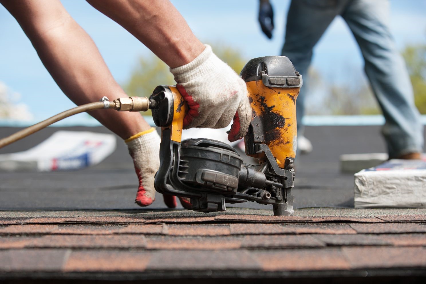 M29034 - Big Boy's Construction - Whitestown Roofing Contractor - PB - img1 img of someone working on a roof