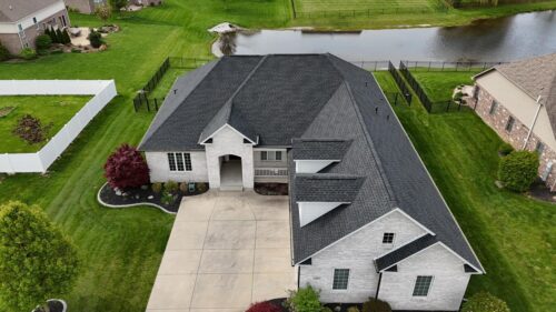 Big Boy's construction new roof on home in Indianapolis